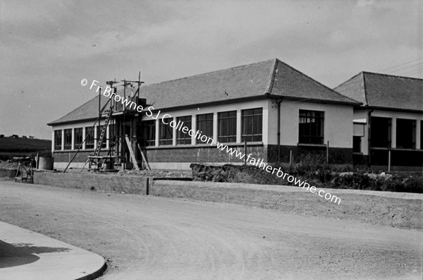 NEW SCHOOL BUILDING (CB)